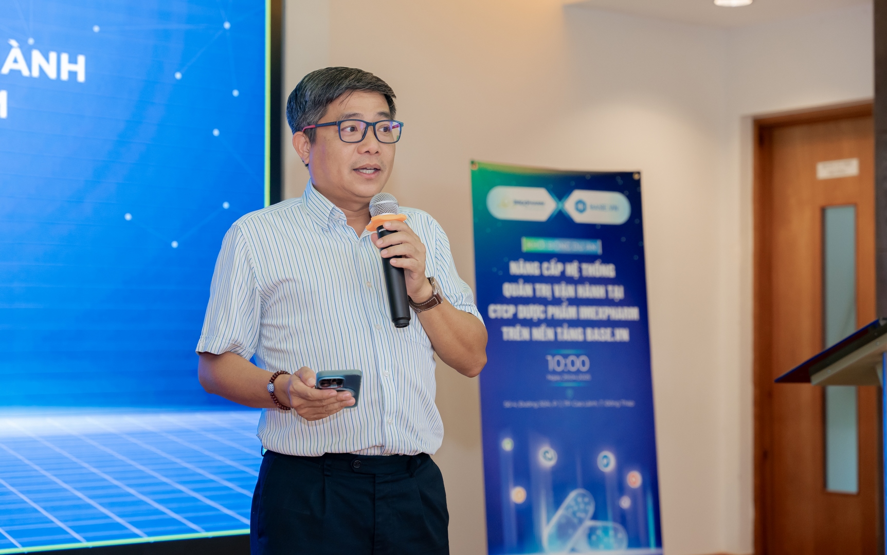 Đại diện Imexpharm phát biểu tại Diễn đàn Đầu tư Dược phẩm & Công nghệ 2025