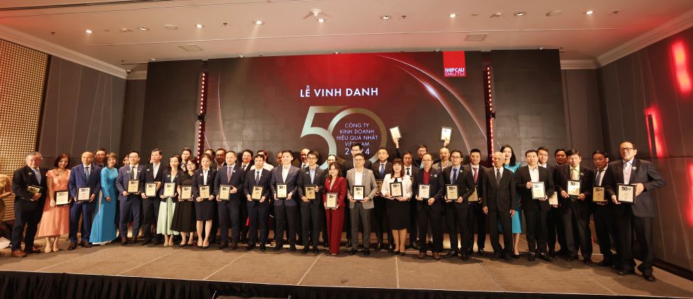 Toàn cảnh lễ vinh danh Top 50 Công ty Kinh doanh Hiệu quả nhất Việt Nam 2024